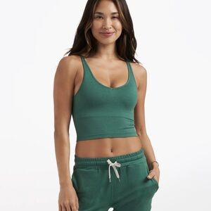 NWT VUORI green top